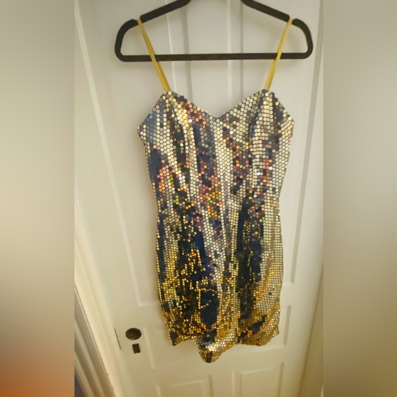 9/10 Sequins Dress Reynolds Designs Eras tour outfit - Picture 1 of 7